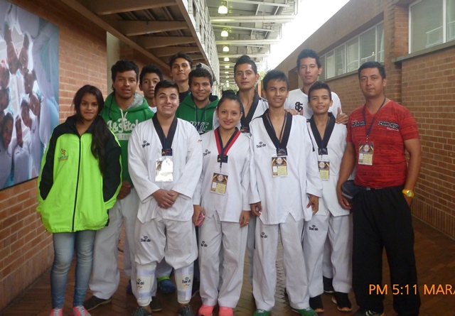 Deportistas putumayenses se destacaron en el Open Nacional e Internacional de Taekwondo. Foto Cortesía. Liga Taekwondo Putumayo.