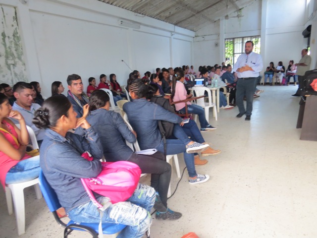 Pie: Las empresas a las transportadoras valoraron la importancia de certificarse por medio del SENA debido a la calidad en la formación profesional e integral para sus conductores.