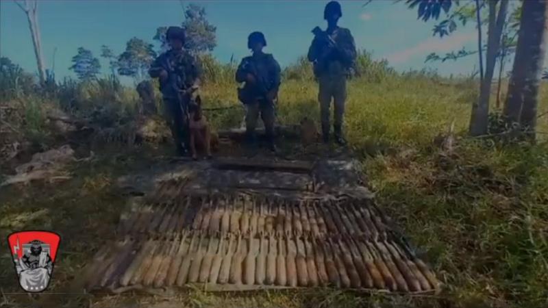 Ejercito Incauta Material De Guerra Y Artefactos Explosivos En Puerto