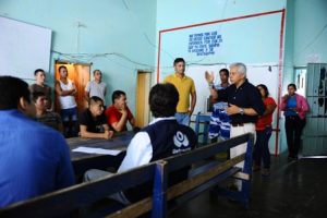 1. JorgeArmando Otálora, defensor del Pueblo escuchó atento cada una de las peticiones de las comunidades asentadas sobre la ribera del río Putumayo